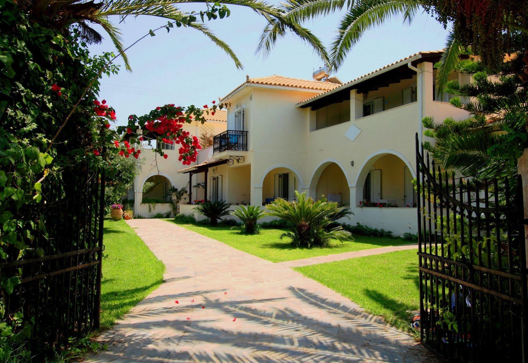 Villa Phoenix Laganas Exterior photo